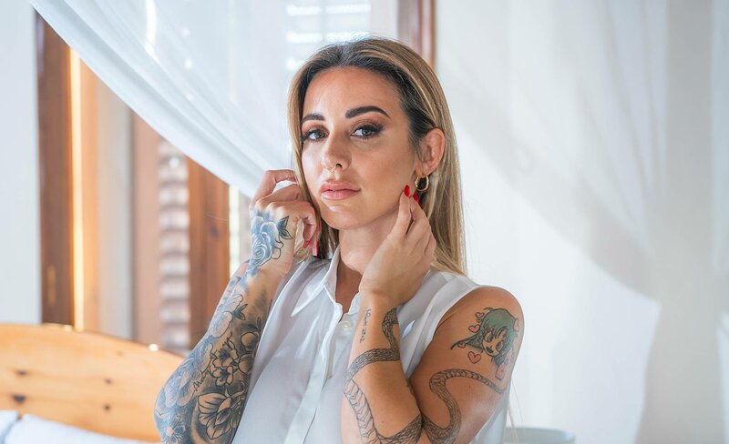 Анжела, 23